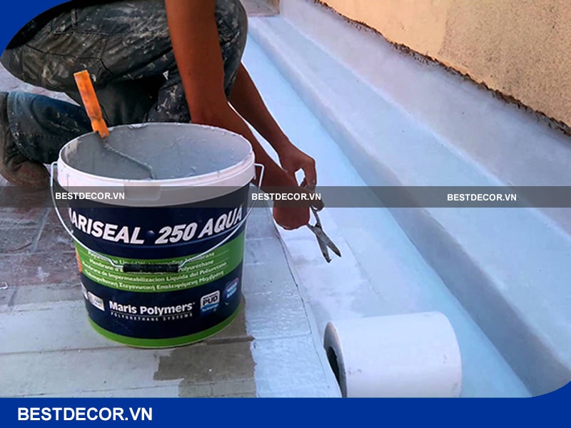 Chống thấm bằng keo polyurethane (PU) hoặc epoxy